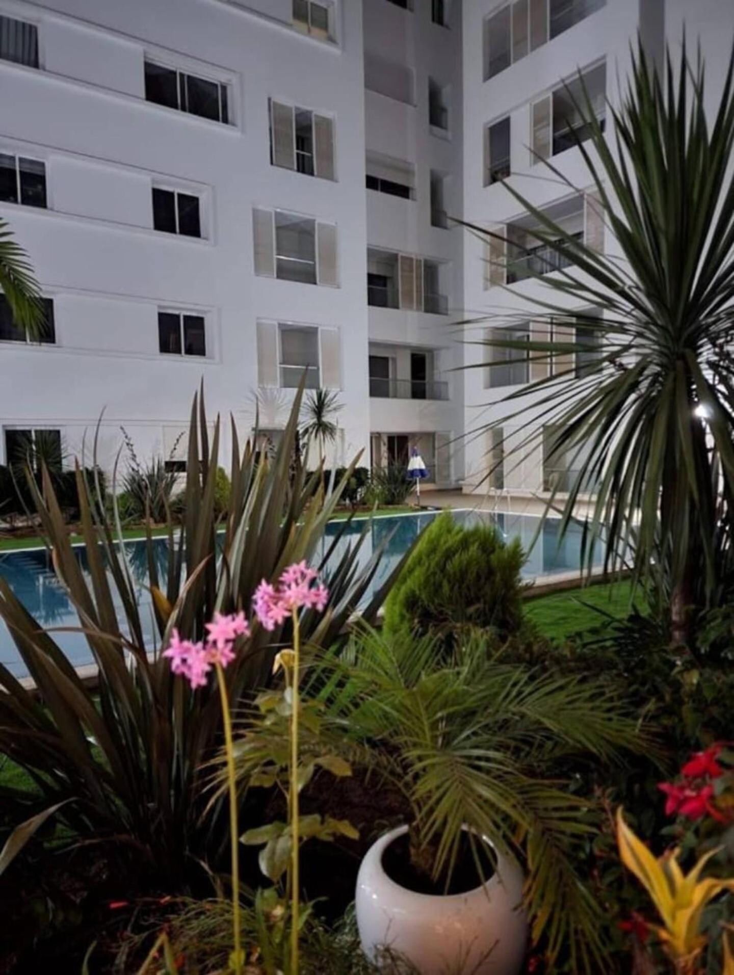 Beautiful And Stylish 2Br Appartment With A Wide Beach View モハメディア エクステリア 写真