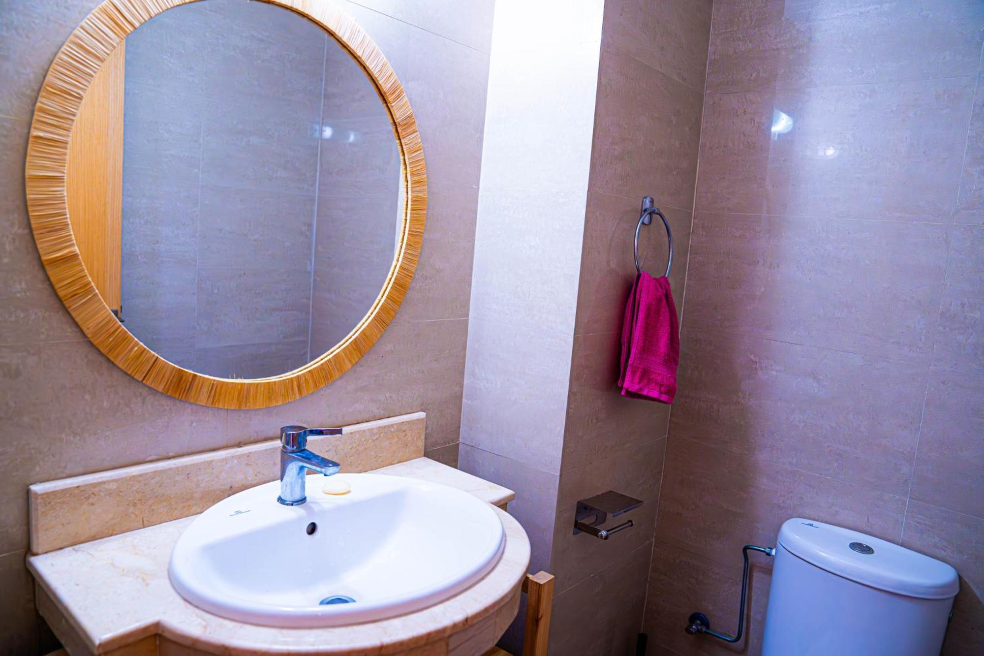 Beautiful And Stylish 2Br Appartment With A Wide Beach View モハメディア エクステリア 写真